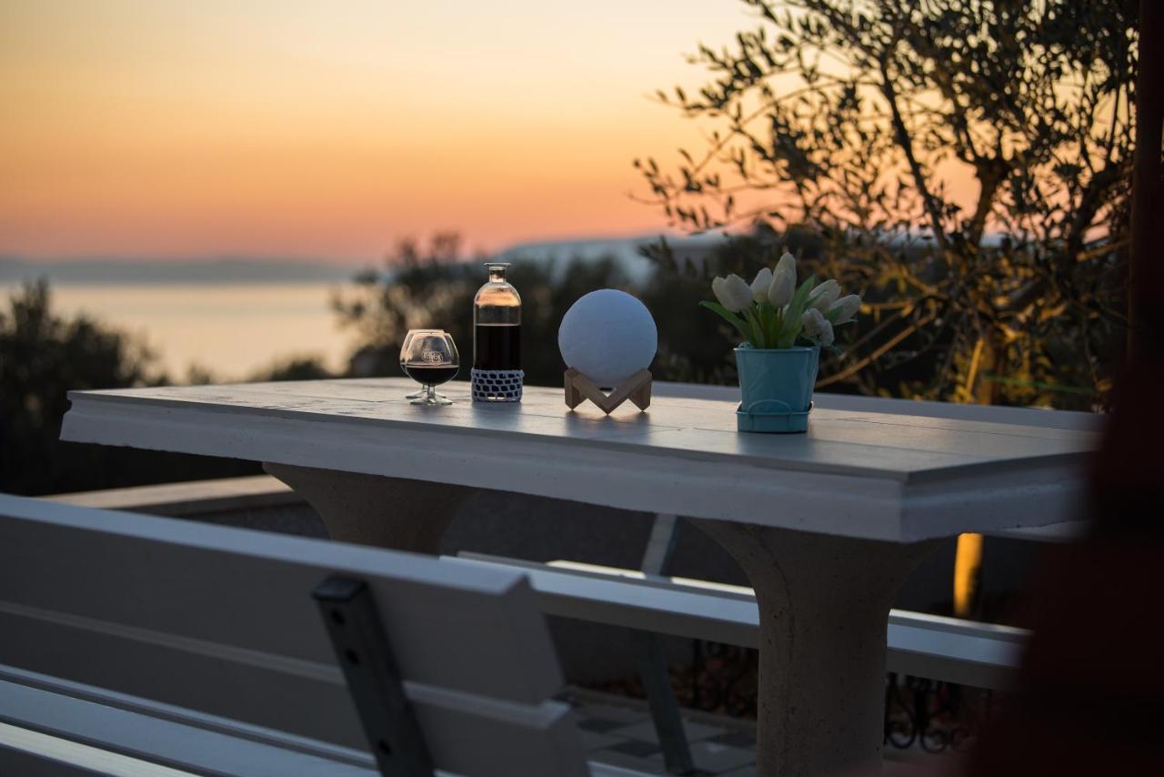 Apartment Amari Seaview Макарска Екстериор снимка