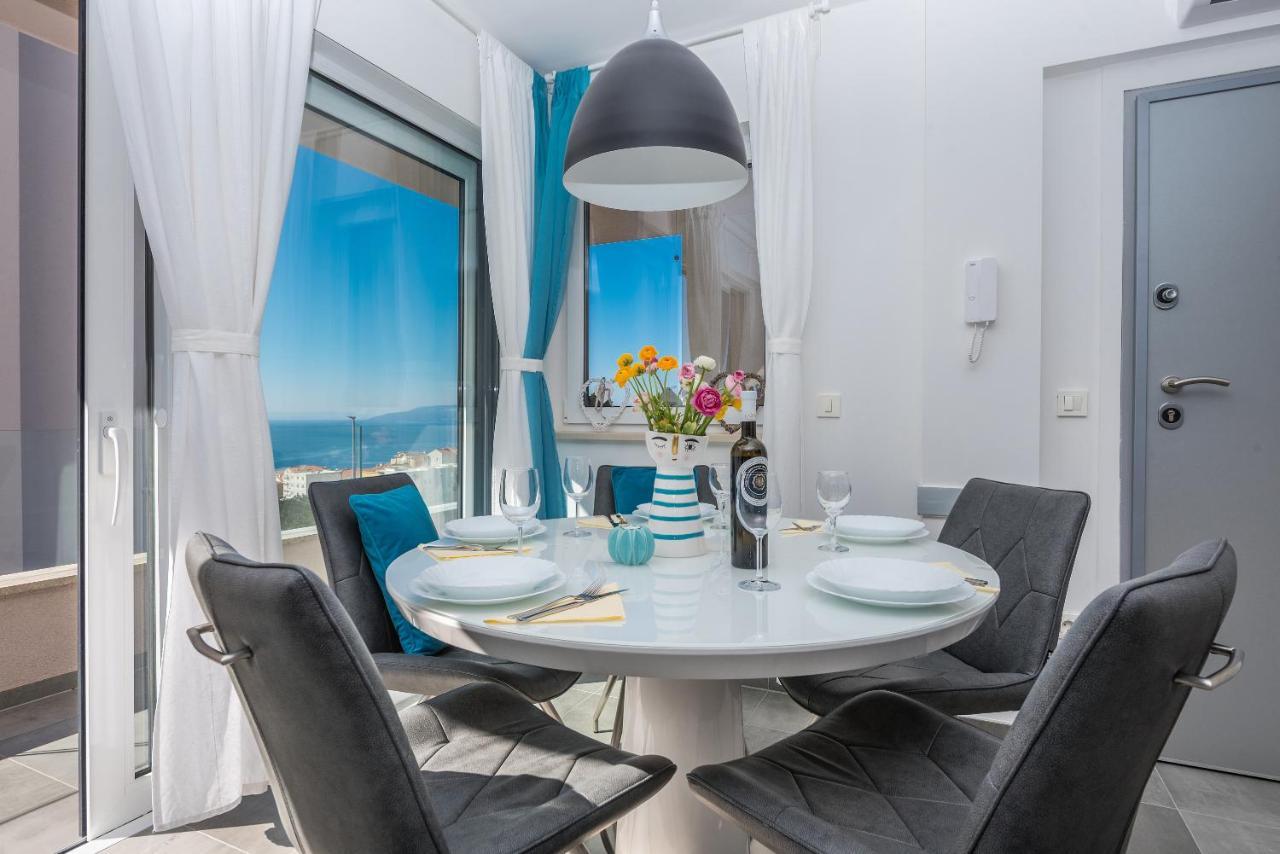Apartment Amari Seaview Макарска Екстериор снимка
