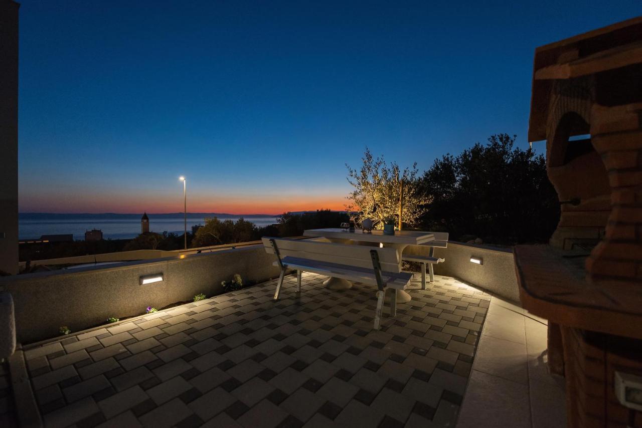 Apartment Amari Seaview Макарска Екстериор снимка