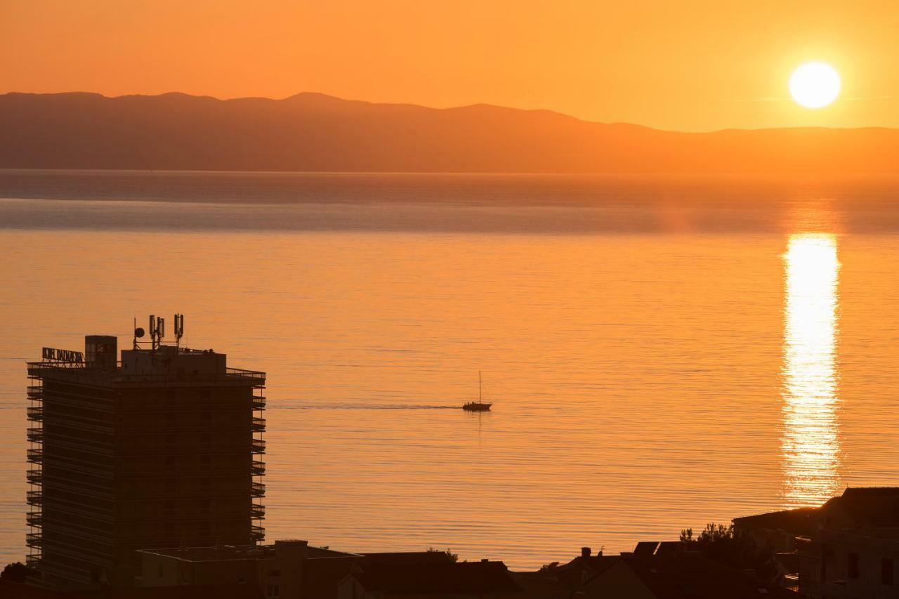 Apartment Amari Seaview Макарска Екстериор снимка