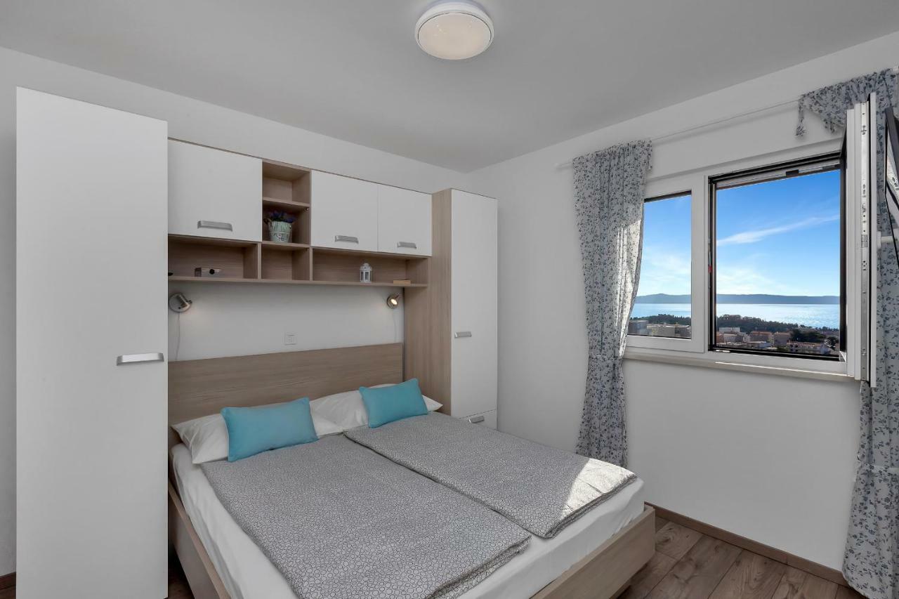Apartment Amari Seaview Макарска Екстериор снимка