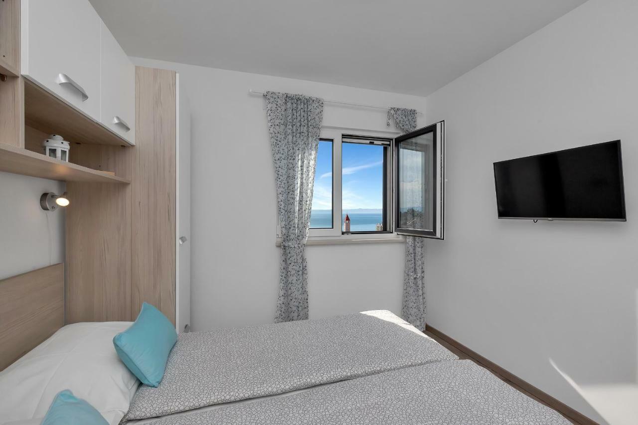 Apartment Amari Seaview Макарска Екстериор снимка